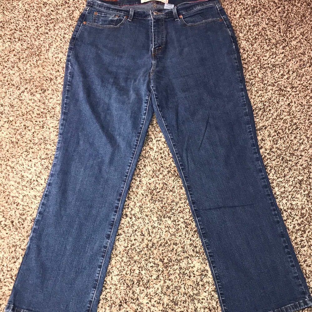 Levi’s Vintage Classic Women's Blue Denim Bootcut Relaxed Jeans Waist 18” | GUC